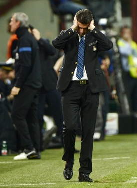 Andrea Stramaccioni na lavičce Interu Milán.