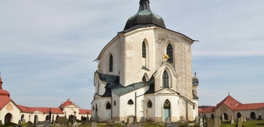 Poutní kostel svatého Jana Nepomuckého na Zelené hoře ve Žďáru nad Sázavou.