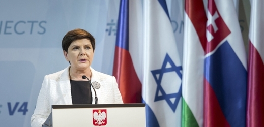 Naposledy vznesla reparační požadavky polská premiérka Beata Szydlová. 