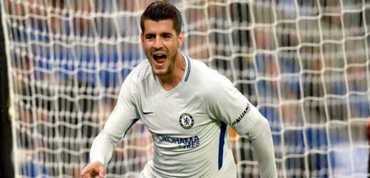 Alváro Morata slaví gól do sítě Leicesteru,