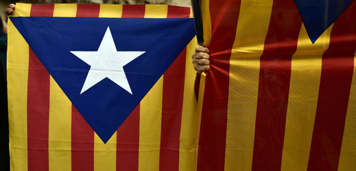 Vlajka Katalánska.
