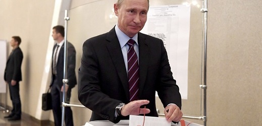 Opozice zaznamenala totální vítězství v obvodu, kde volil Putin.