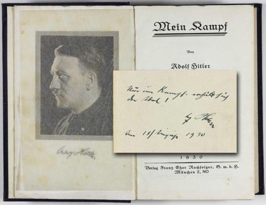 Podepsaná kopie knihy Mein Kampf.