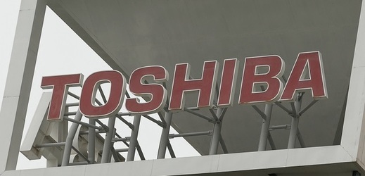 Toshiba prodá čipovou divizi.