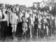 Československá legie, uprostřed stojí hrdý "tatíček" Masaryk.