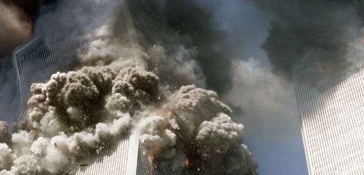 Světové obchodní centrum po útoku z 11. září 2001.