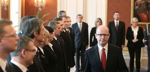 Jmenování vlády 29. 1. 2014. Vpravo je premiér Bohuslav Sobotka. 