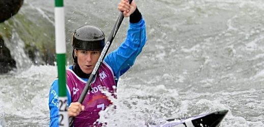 Vodní slalomářka Kateřina Kudějová na MS ve francouzském Pau.