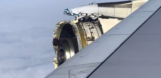 Poškozená část motoru airbusu A380. 