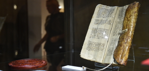 Originál městské knihy z první poloviny 15. století je uschován v okresním archivu.