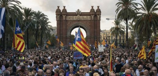 Shromáždění na podporu katalánské nezávislosti v Barceloně.