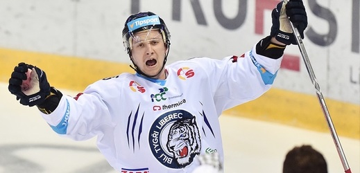 Hokejista Liberce Michal Bulíř. 