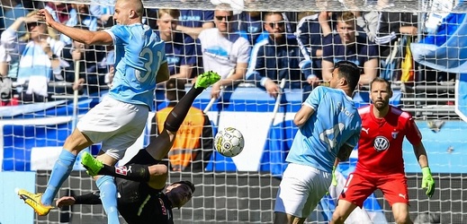 Malmö ovládlo domácí soutěž počtvrté za pět let.