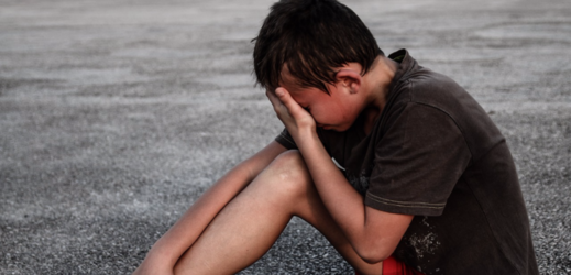 Mladiství mají problém s úzkostí a depresemi (ilustrační foto).