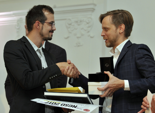 Ján Forgáč (vlevo) převzal Národní cenu za studentský design.