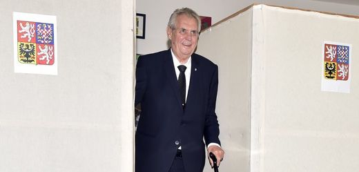 Prezident Miloš Zeman u voleb.