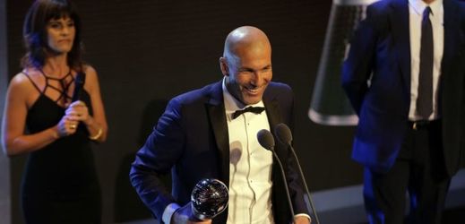 Bývalý fotbalista a současný trenér Realu Madrid Zinédine Zidane.