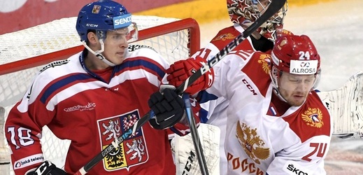 Hokejista Dominik Kubalík v reprezentačním dresu. 