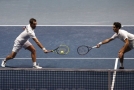 Francouzským tenistům chybí jediná výhra k zisku Davisova poháru.