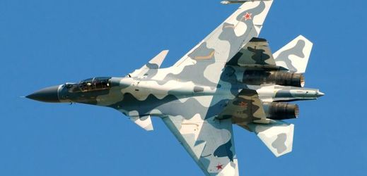 Ruská stíhačka Su-30 (ilustrační foto).