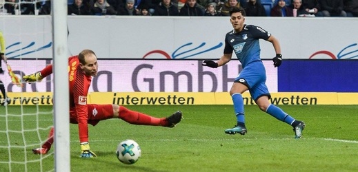 Fotbalisté Hoffenheimu rozstříleli Lipsko 4:0.