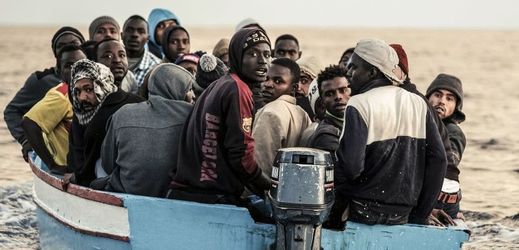 Migranti a jejich cesta do Evropy.