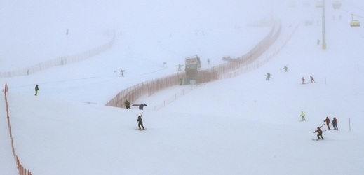 Ve Svatém Mořici byl kvůli špatnému počasí zrušen program lyžařek.