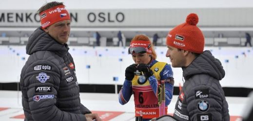 Český biatlonový tým hází spory mezi Koukalovou a Rybářem za hlavu.