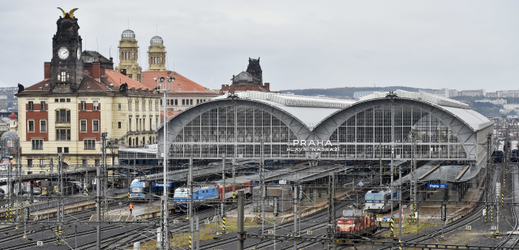 Hlavní vlakové nádraží Praha.