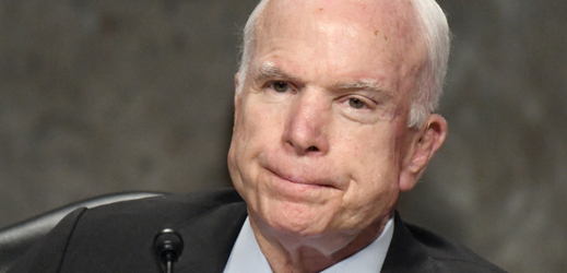 Republikánský senátor Spojených států John McCain.
