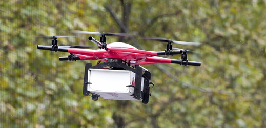 Přeprava zásilek dronem (ilustrační snímek).