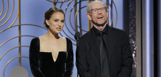Natalie Portmanová a Ron Howard před předáním ceny za Nejlepší režii.
