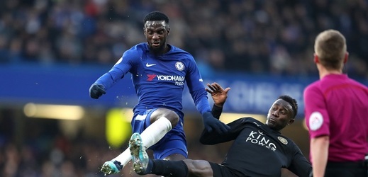 Fotbalisté Chelsea ve 23. kole anglické ligy pouze remizovali 0:0 s Leicesterem.