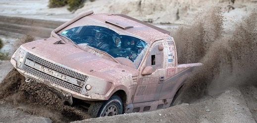 Pondělní etapa Rallye Dakar byla zrušena kvůli špatným podmínkám (ilustrační foto).