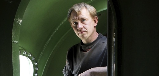 Peter Madsen na palubě ponorky.