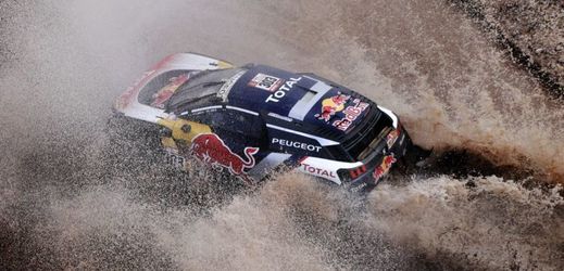 Carlos Sainz na letošní Rallye Dakar. 