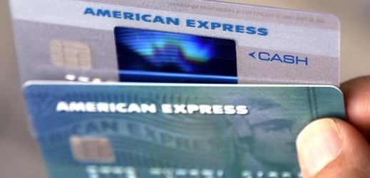 American Express v příštím půl roce přeruší program zpětného odkupu akcií.
