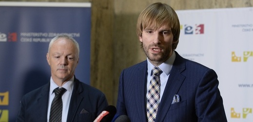 Ministr zdravotnictví v demisi Adam Vojtěch (ANO).