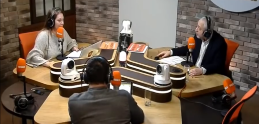 Debatující novináři Nikolaj Svanidze a Maxim Ševčenko se nakonec v rádiu poprali.