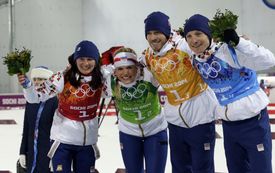 Češi na hrách v Soči vybojovali ve smíšené štafetě stříbrnou medaili.