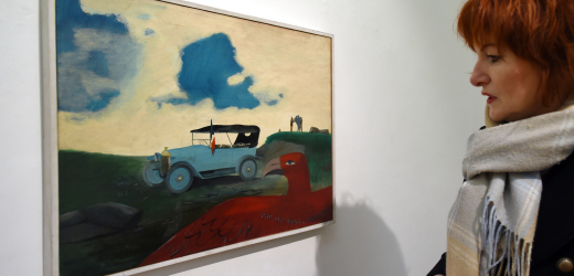 Na snímku je obraz nazvaný Automobil a drak od Kamila Lhotáka.