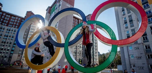 Páteční zahajovací ceremoniál zimních olympijských her v Pchjongčchangu stál podle organizátorů 50 milionů eur.
