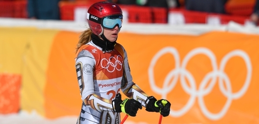 Nechápavý pohled Ester Ledecké, která v cíli superobřího slalomu dlouhou chvíli vůbec nemohla uvěřit tomu, že právě získala olympijské zlato.