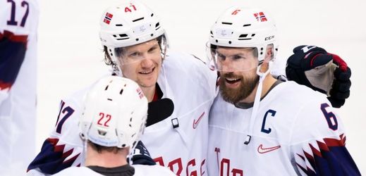 Norští hokejisté si zahrají čtvrtfinále proti Rusům.