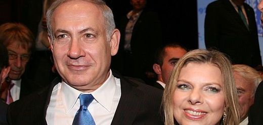 Izraelský premiér Benjamin Netanjahu s manželkou Sarou.