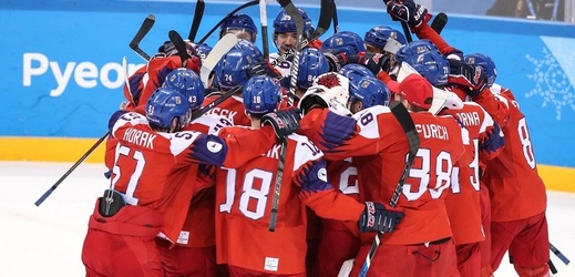 Česká hokejová reprezentace po triumfu nad Spojenými státy.