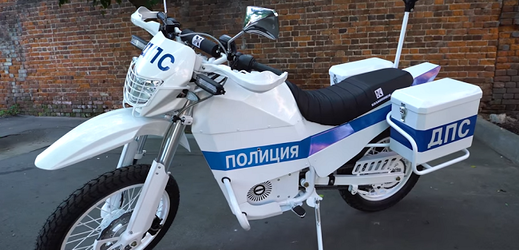 Elektrický motocykl z koncernu Kalašnikov.