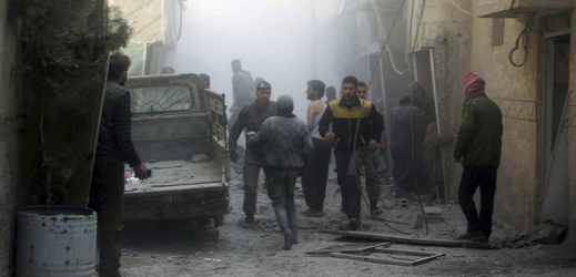Záběr z bojů v Sýrii.