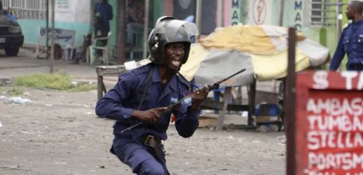 Konžský policista.