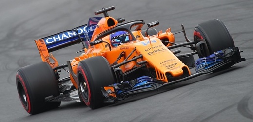 Fernando Alonso při testech na novou sezonu. 